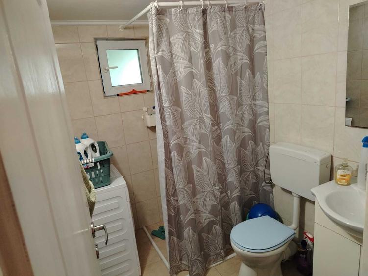 Casă cu 2 camere în Odăile
