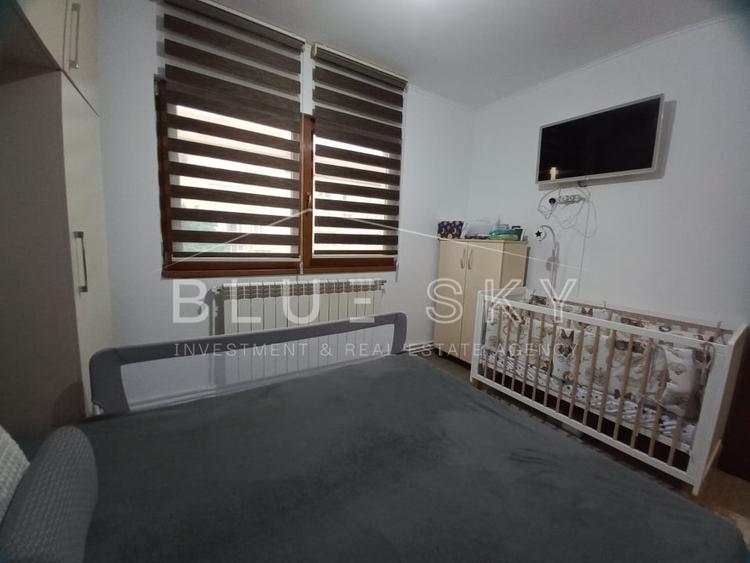 Apartament cu 3 camere semidecomandat, mobilat în Inel I