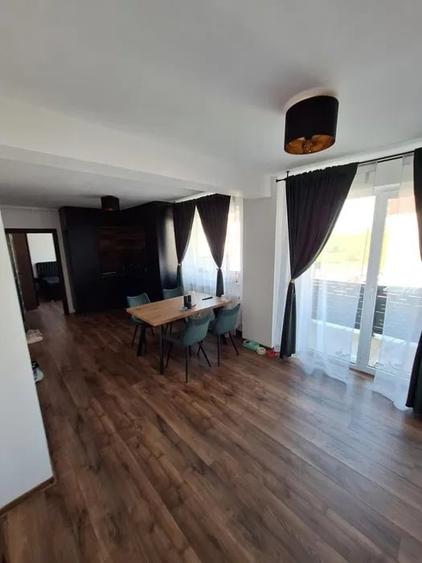Apartament cu 3 camere decomandat, mobilat în Florești — fotografia 2