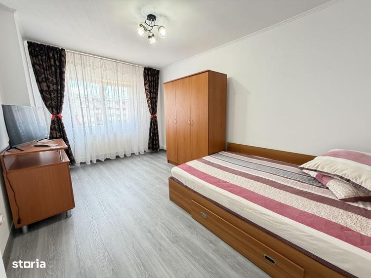 Garsonieră decomandată în Central