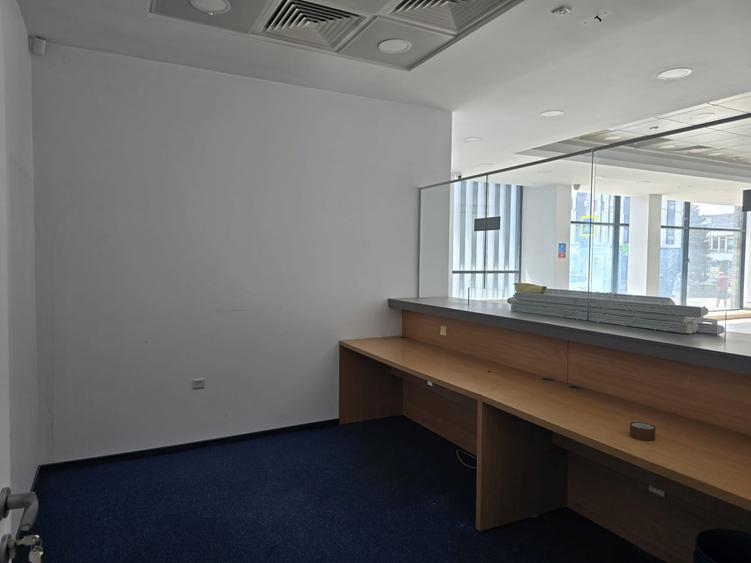 Spațiu comercial, de 250 mp, în Ultracentral