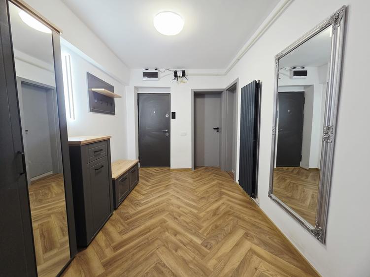 Apartament cu 2 camere decomandat în Mazepa 2
