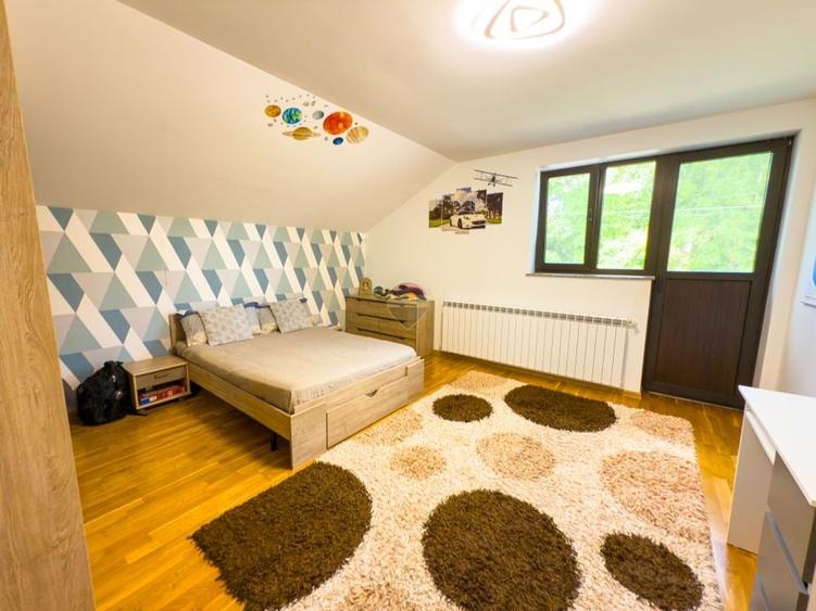 Casă individuală cu 5 camere cu Teren 2082 Mp în Tudor Vladimirescu (Avrămeni)