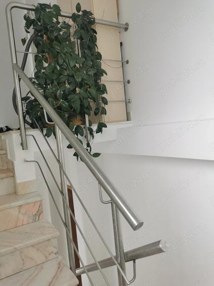 Casă cu 6 camere cu Canalizare în Vatra Luminoasă