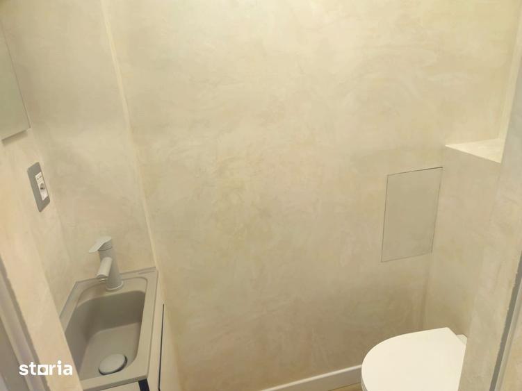 Apartament cu 3 camere în Calea Victoriei