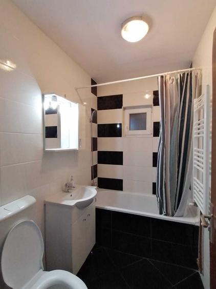 Apartament cu 2 camere semidecomandat în Lidia