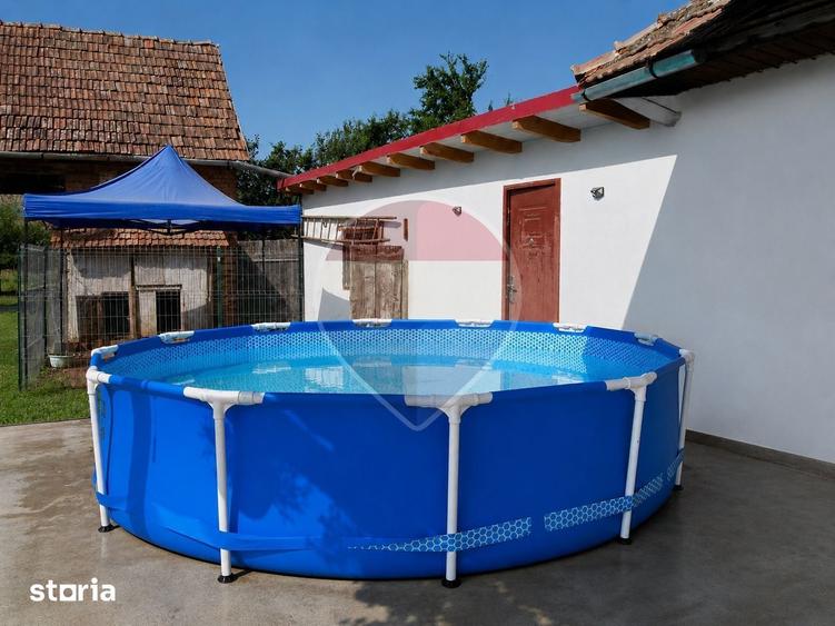 Casă cu 4 camere cu Teren 2481 Mp în Cricău