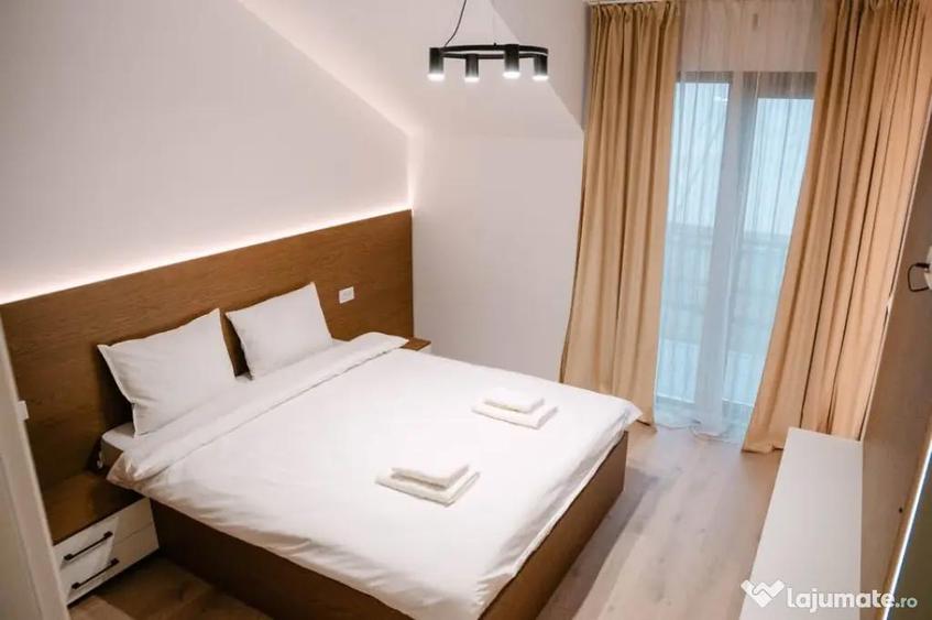 Casă cu 4 camere cu Teren 300 Mp în Horpaz