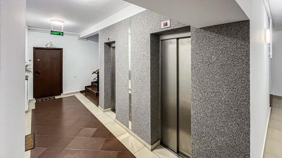 Apartament cu 2 camere semidecomandat, mobilat în Pajura