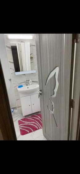 Garsonieră decomandată în Narcisa