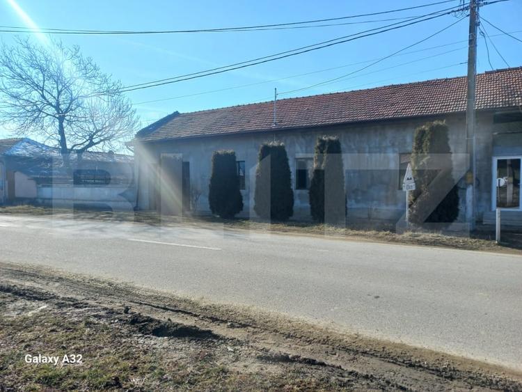 Casă individuală cu 4 camere cu Canalizare în Lugoj