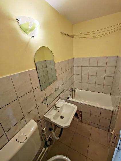 Garsonieră semidecomandată în CET