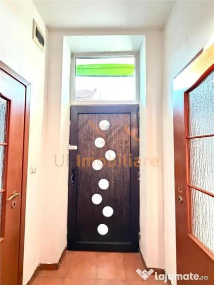Apartament cu 2 camere decomandat în Ultracentral