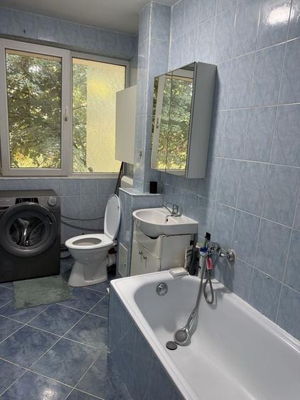 Apartament cu 2 camere decomandat în Berceni