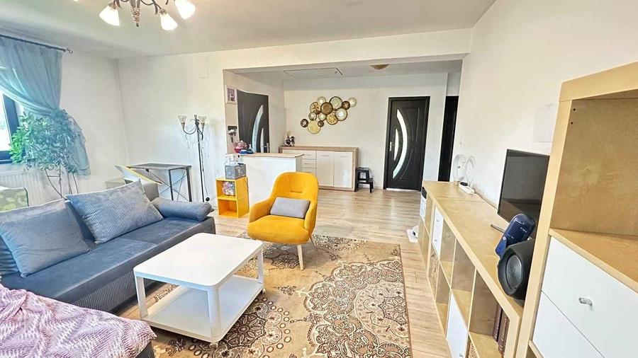 Casă cu 3 camere cu Teren 540 Mp în Hemeiuș