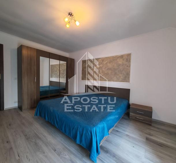 Duplex cu 5 camere cu Canalizare în Dumbrăvița