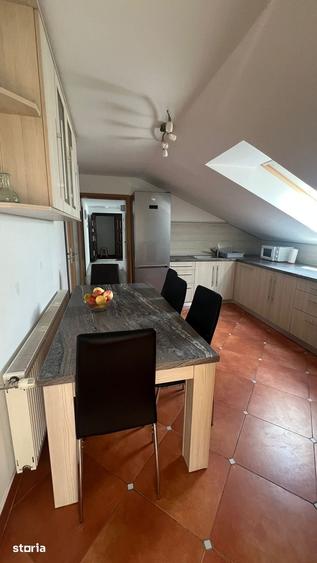 Apartament cu 2 camere decomandat în Pârneava