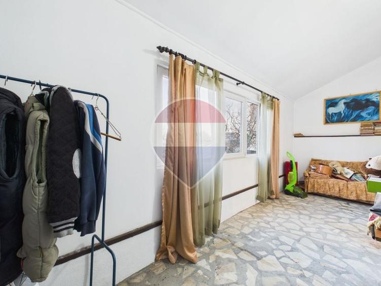 Casă cu 4 camere cu Teren 308 Mp în Bucureștii Noi