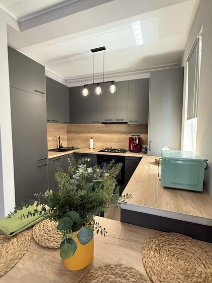 Apartament cu 2 camere decomandat în Dumbrăvița