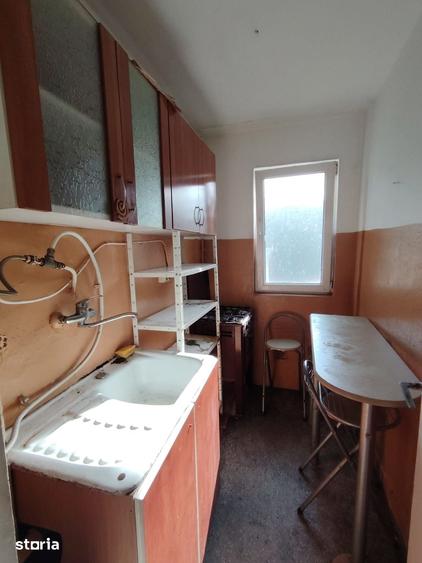 Apartament cu 3 camere în Micro 9