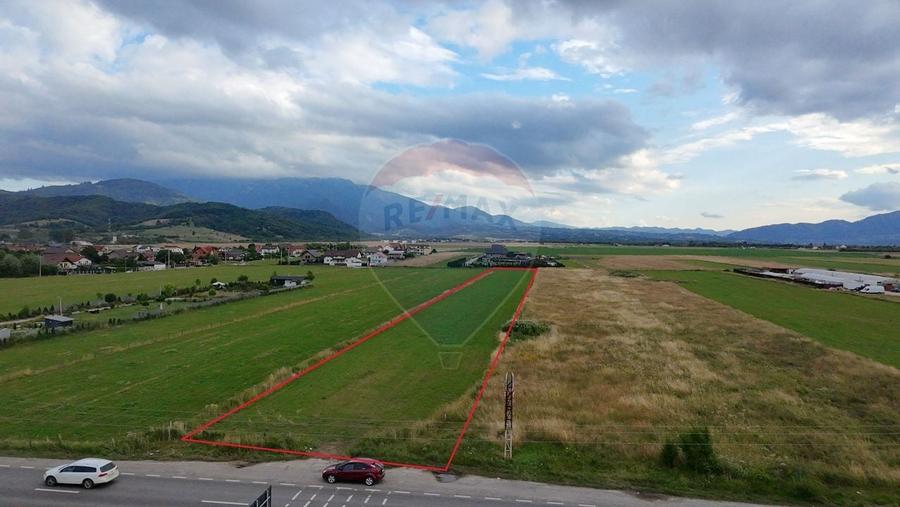 Teren Construcții intravilan de 10420 mp, în Glăjărie