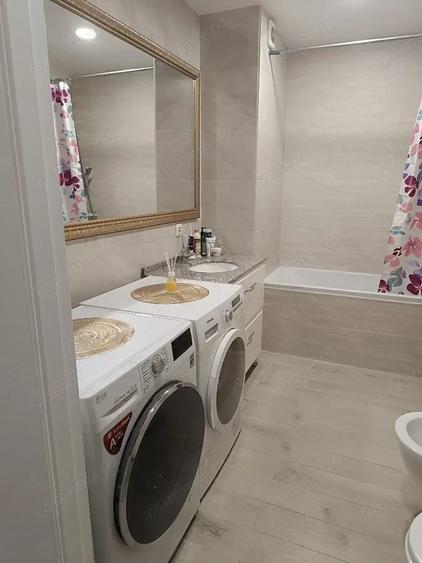 Apartament cu 3 camere decomandat în Iancului