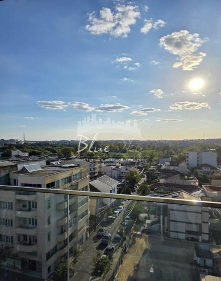 Apartament cu 3 camere decomandat, mobilat în Delfinariu