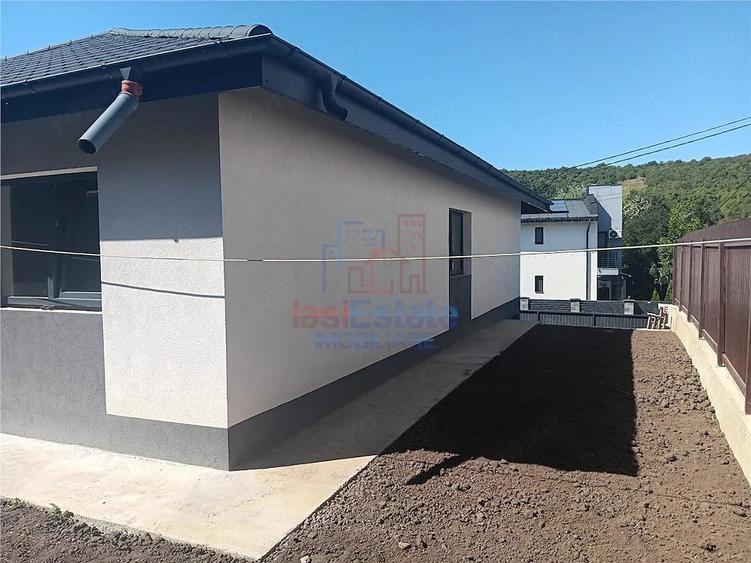 Casă cu Teren 400 Mp în Bârnova