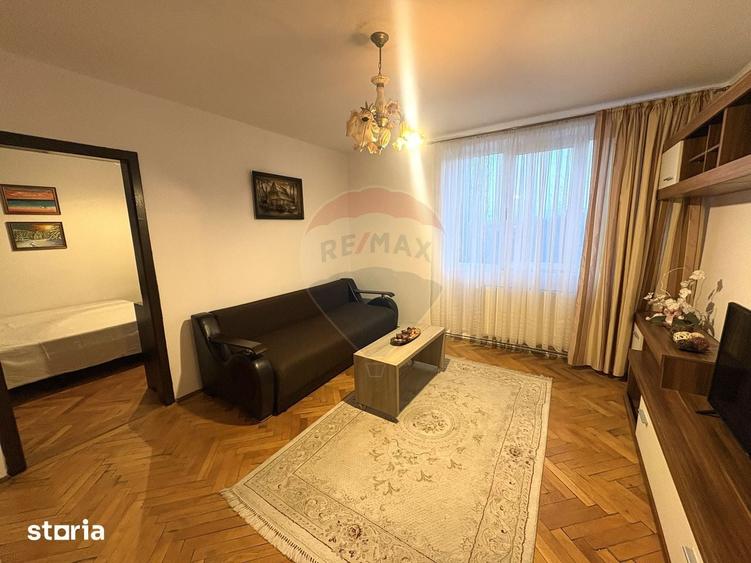 Apartament cu 2 camere, mobilat în Central