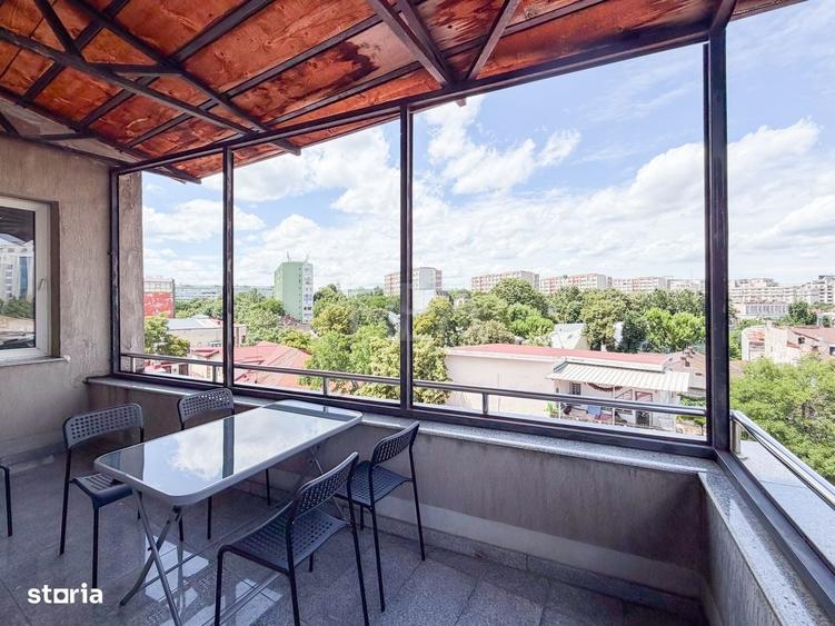 Apartament cu 4 camere în Unirii