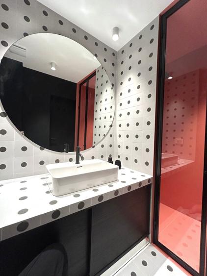 Apartament cu 3 camere, mobilat în Barbu Văcărescu