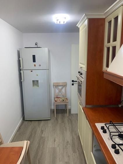 Apartament cu 2 camere decomandat, mobilat în Zorilor
