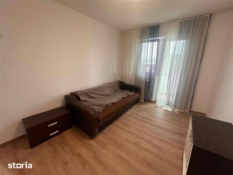 Apartament cu 2 camere semidecomandat în Fratelia