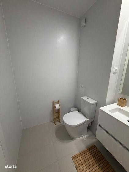 Apartament cu 3 camere în Titan