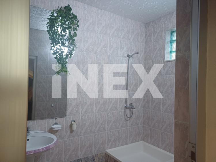 Casă cu 5 camere cu Teren 200 Mp în Ultracentral
