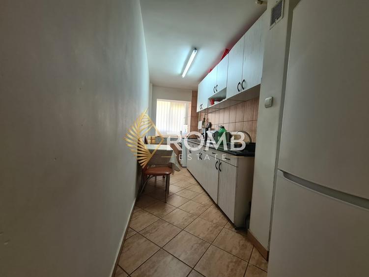 Apartament cu 3 camere decomandat, mobilat în Mănăștur