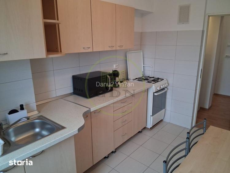 Inchiriere apart. cu 2 camere, Zorilor zona UMF