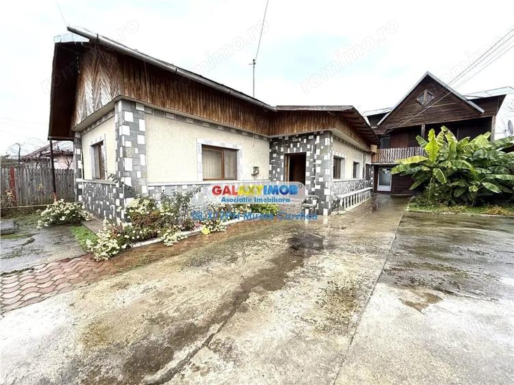 Casă cu Teren 1307 Mp în Buda (Ariceștii Rahtivani)