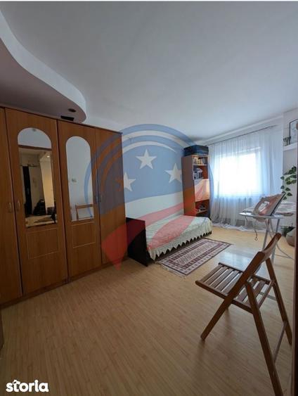 Apartament cu 4 camere în Central