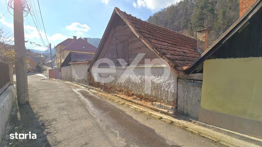 Casă cu 4 camere cu Teren 115 Mp în Schei