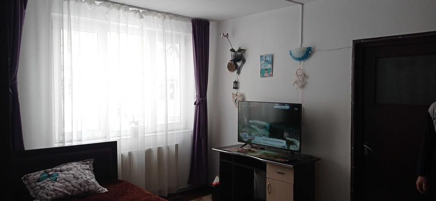 Vand apartament cu doua camere - 3