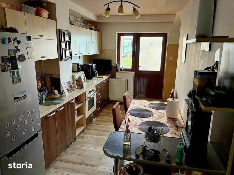 Apartament cu 4 camere în Central