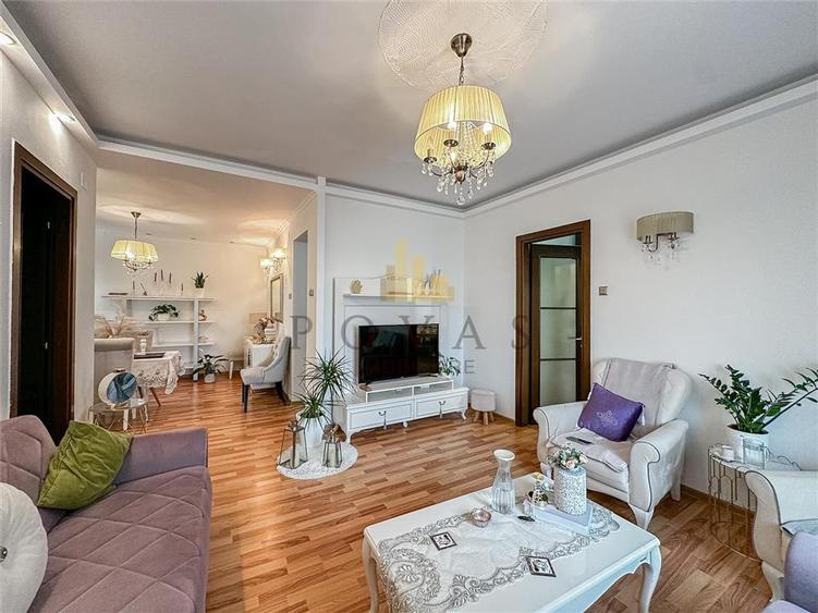 Apartament cu 4 camere semidecomandat, mobilat în Grădina Icoanei