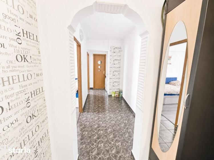 Apartament Nord, etaj intermediar, decomandat, renovat - 8