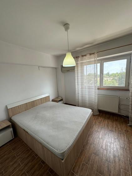 Apartament cu 2 camere decomandat în Ghencea