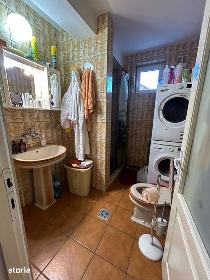 Casă cu 4 camere cu Teren 1370 Mp în Valea lui Mihai
