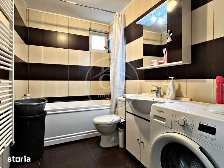 Casă cu 4 camere decomandat cu Teren 251 Mp în Nojorid