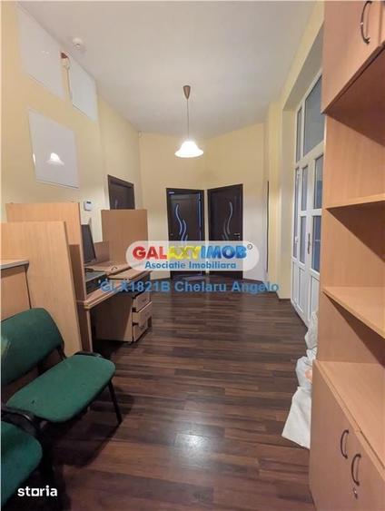 Apartament cu 5 camere în Centrul Civic