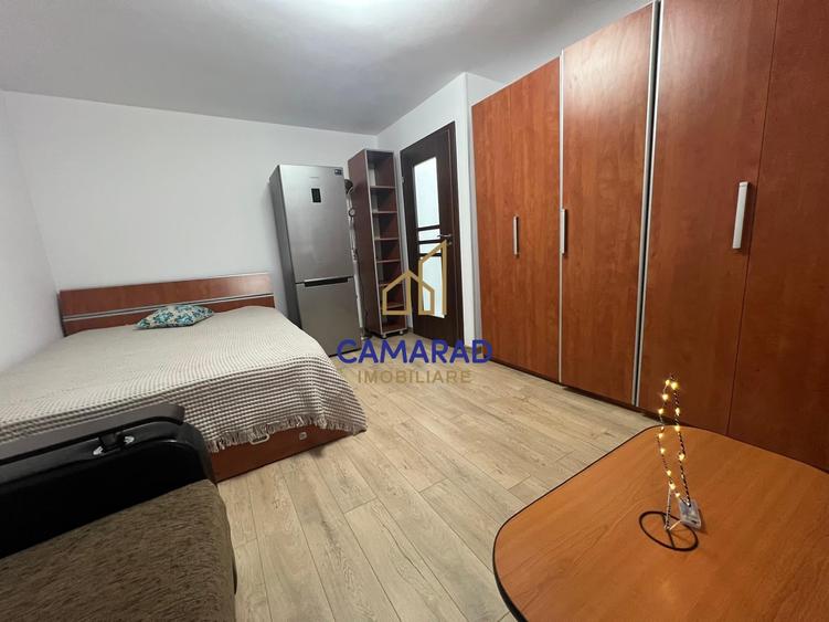 Garsonieră spațioasă de inchiriat Timpuri Noi-Unirii - 1