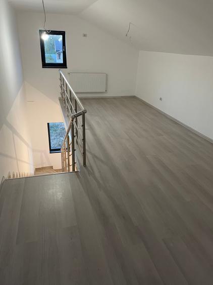 Duplex cu 4 camere cu Canalizare în Cornetu